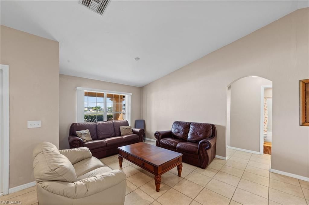 218 Pembroke St, Lehigh Acres, FL 33974 Photo