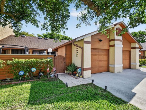 3723 Collinwood Lane, West Palm Beach, FL 33406