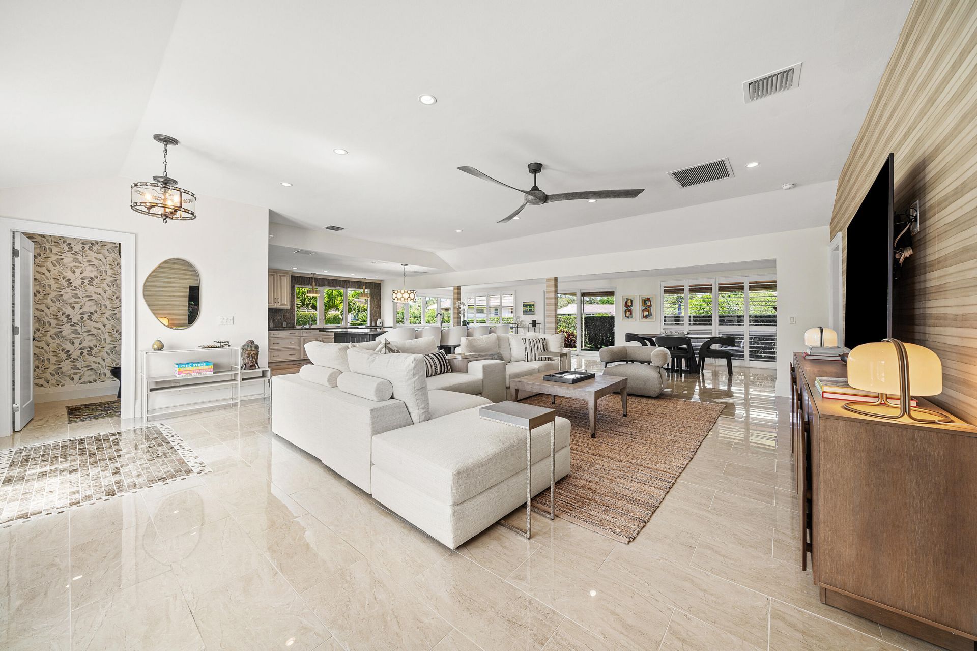 11609 N Lake Drive, Unit 14 Garden, Boynton Beach, FL 33436 Photo