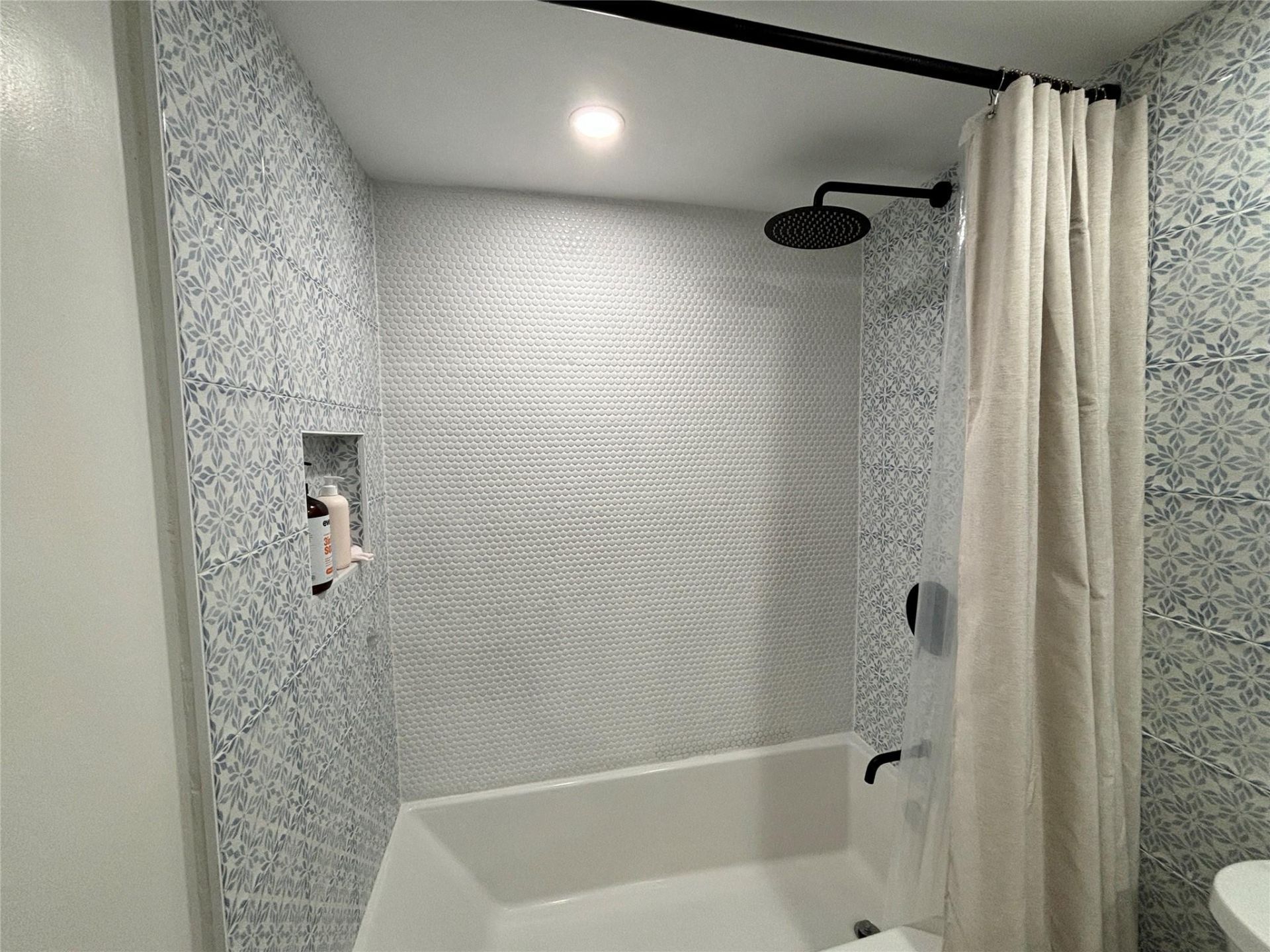3700 Oaks Clubhouse Drive, Unit 103, Pompano Beach, FL 33069 Photo