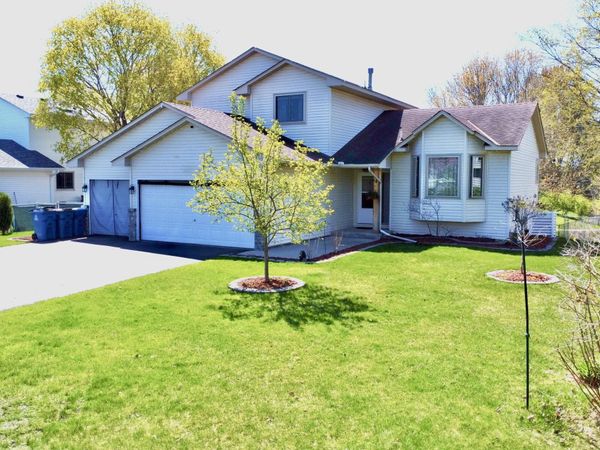 2062 122nd Avenue NW, Coon Rapids, MN 55448