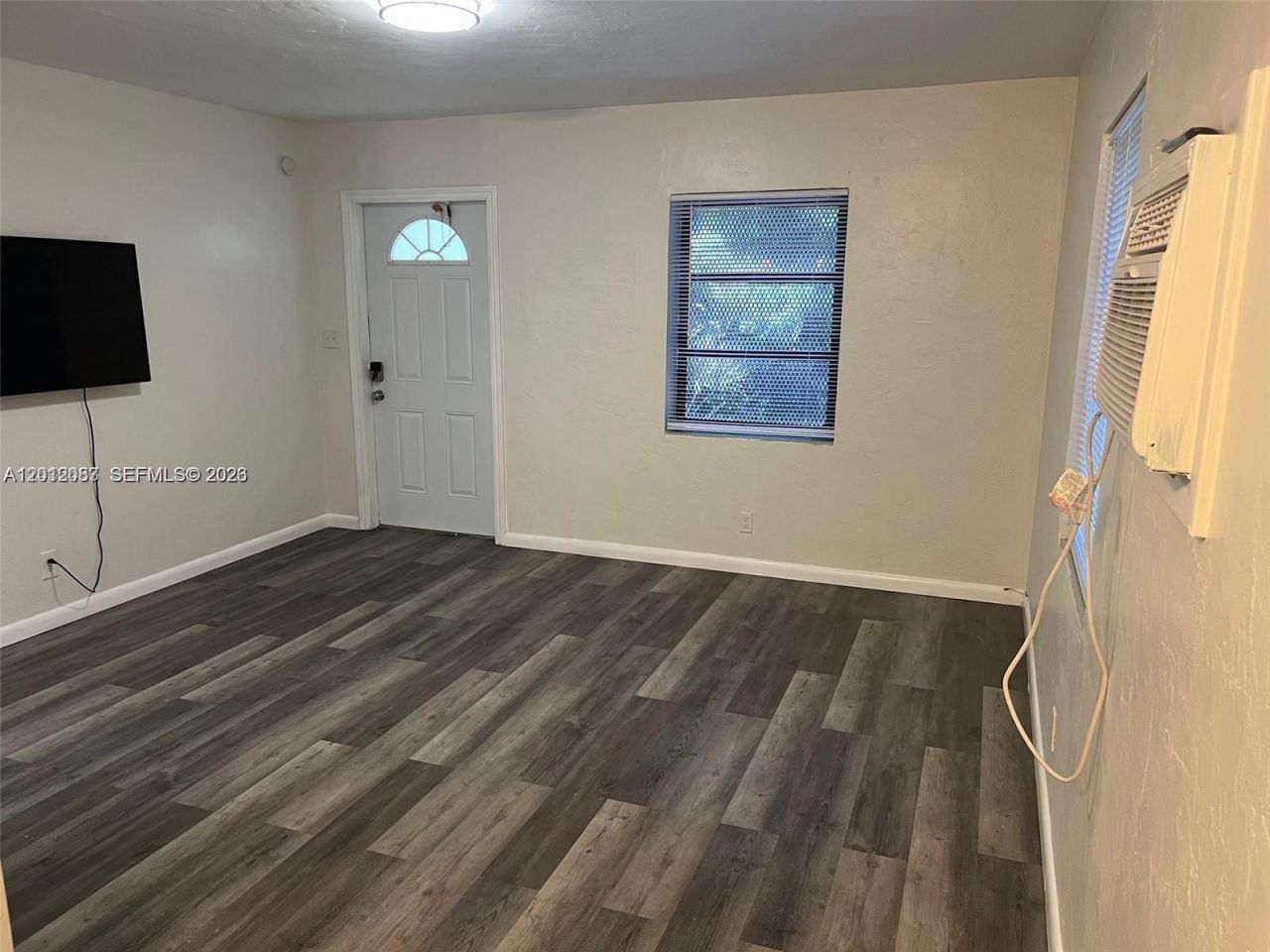 715 NE 6th St , Unit 1-3, Hallandale Beach, FL 33009 Photo
