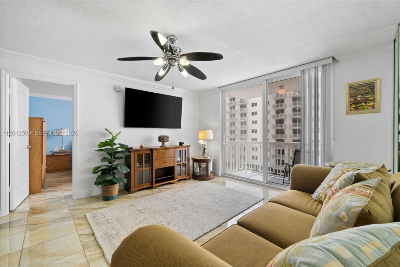 401 Ocean Dr, Unit 509, Miami Beach, FL 33139 Photo