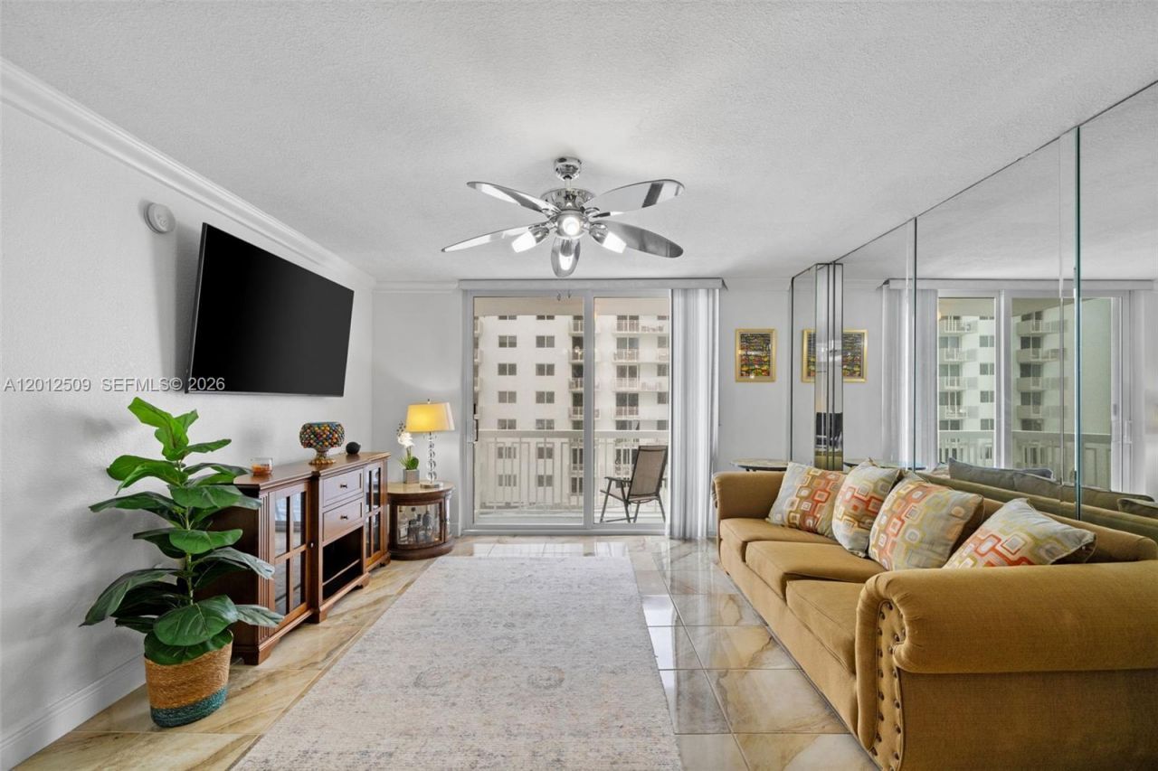 401 Ocean Dr, Unit 509, Miami Beach, FL 33139 Photo