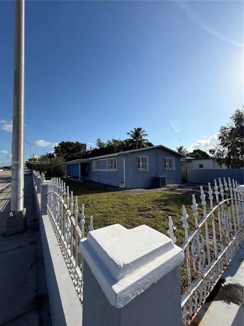 399 W 12th St , Hialeah, FL 33010 Photo