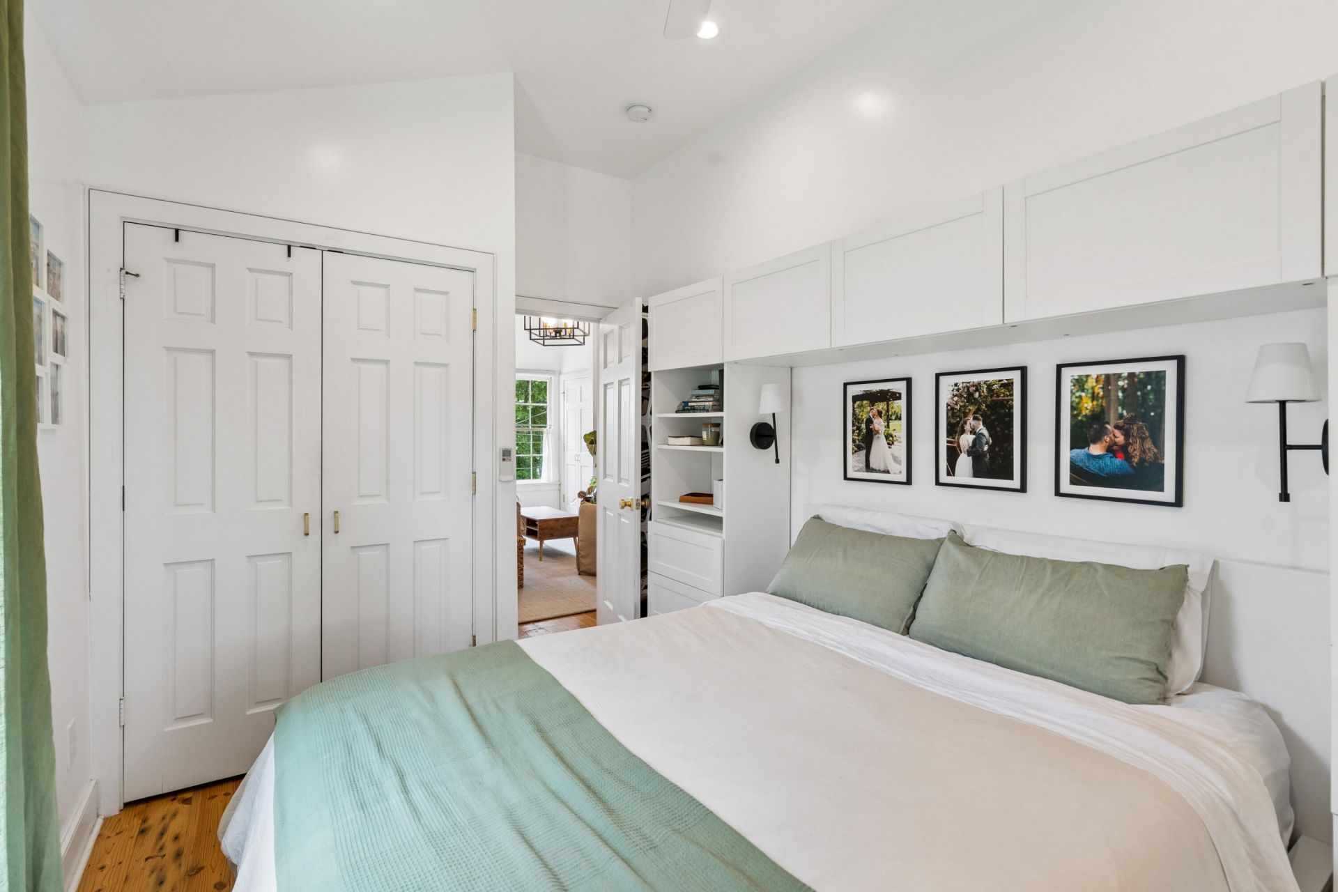 7 Kyle Place Photo 23