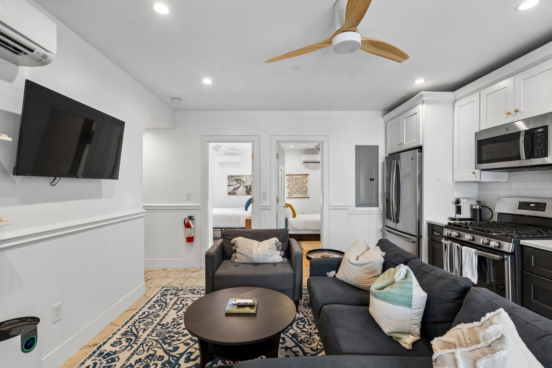7 Kyle Place Photo 52