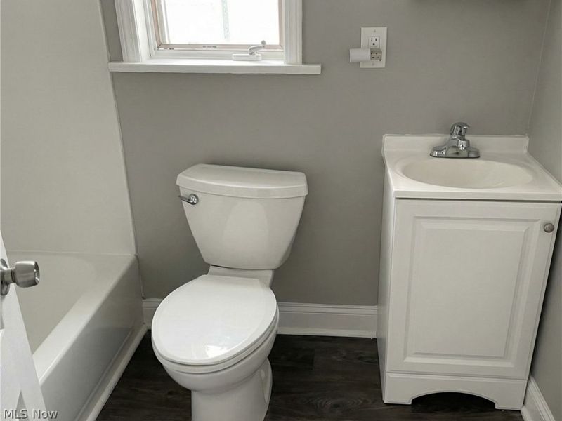 3293 E 139th Street, Cleveland, OH 44120 Photo 6