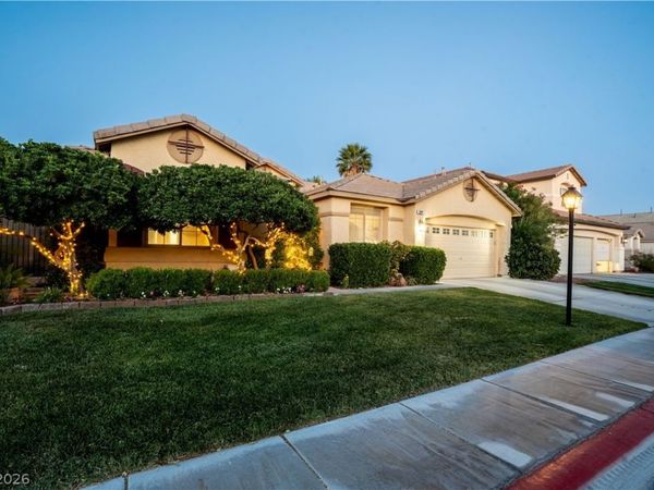 7228 Rustic Meadow Street, Las Vegas, NV 89131