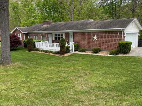 657 Old Bluefield Road, Princeton, WV 24740