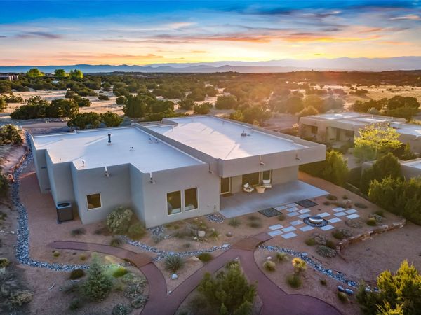14 Plano Arbolito , Santa Fe, NM 87506