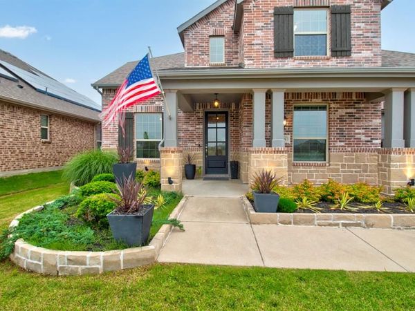 2504 Lakeside Drive, Aubrey, TX 76227