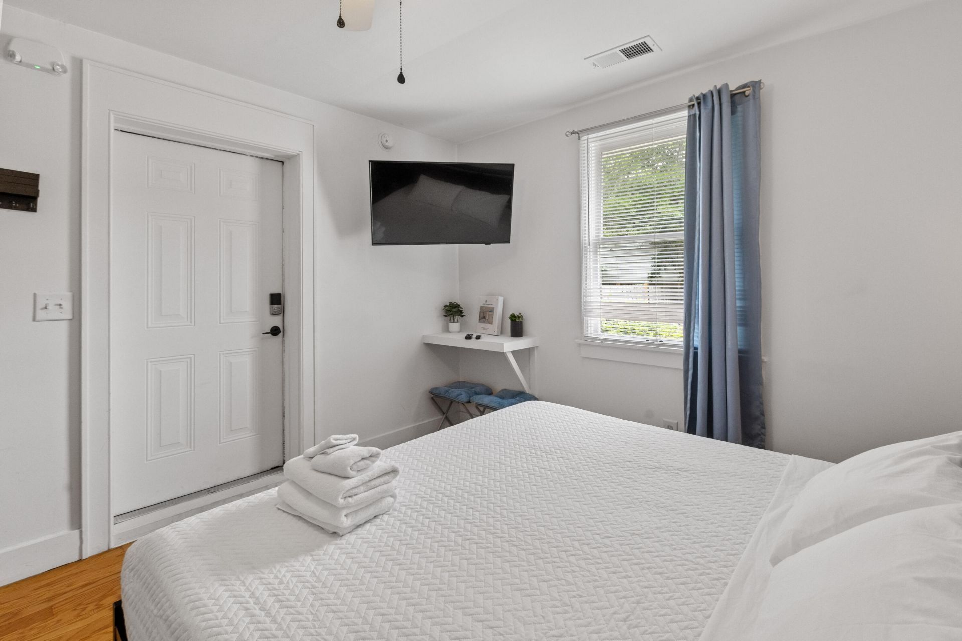 1135 Greenhill Road Photo 32