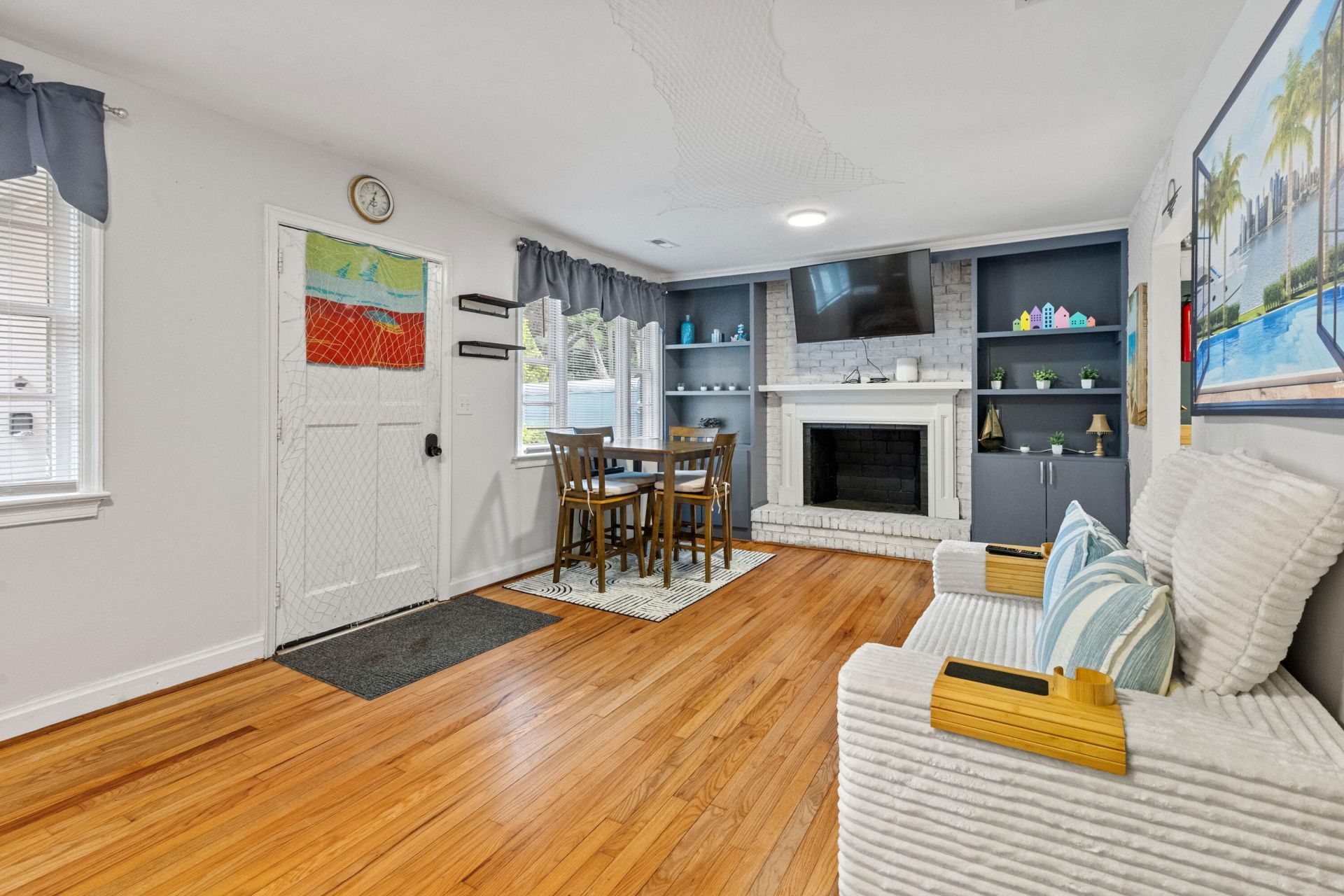 1135 Greenhill Road Photo 5