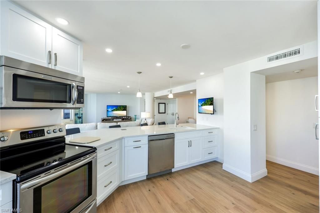 4041 Gulf Shore Blvd N, Unit 1505, Naples, FL 34103 Photo