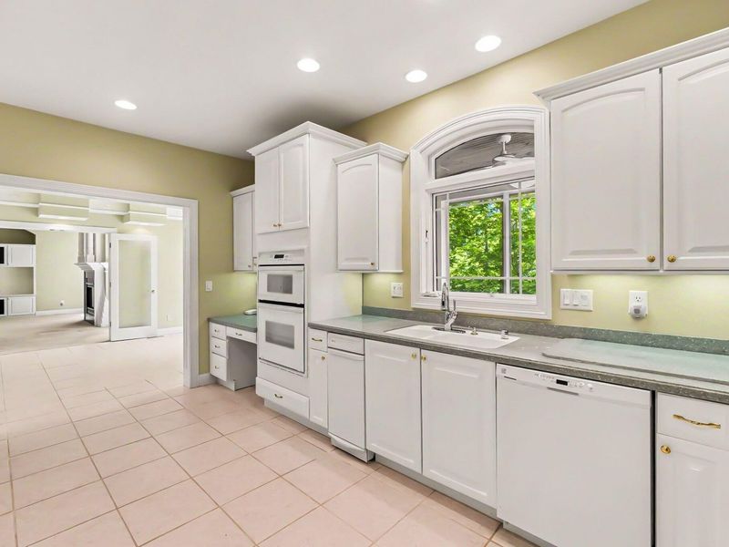 3189 Manor Hill, Latonia, KY 41015 Photo 19