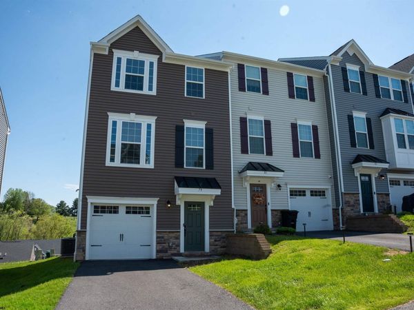 79 Hewstone Court, Morgantown, WV 26501
