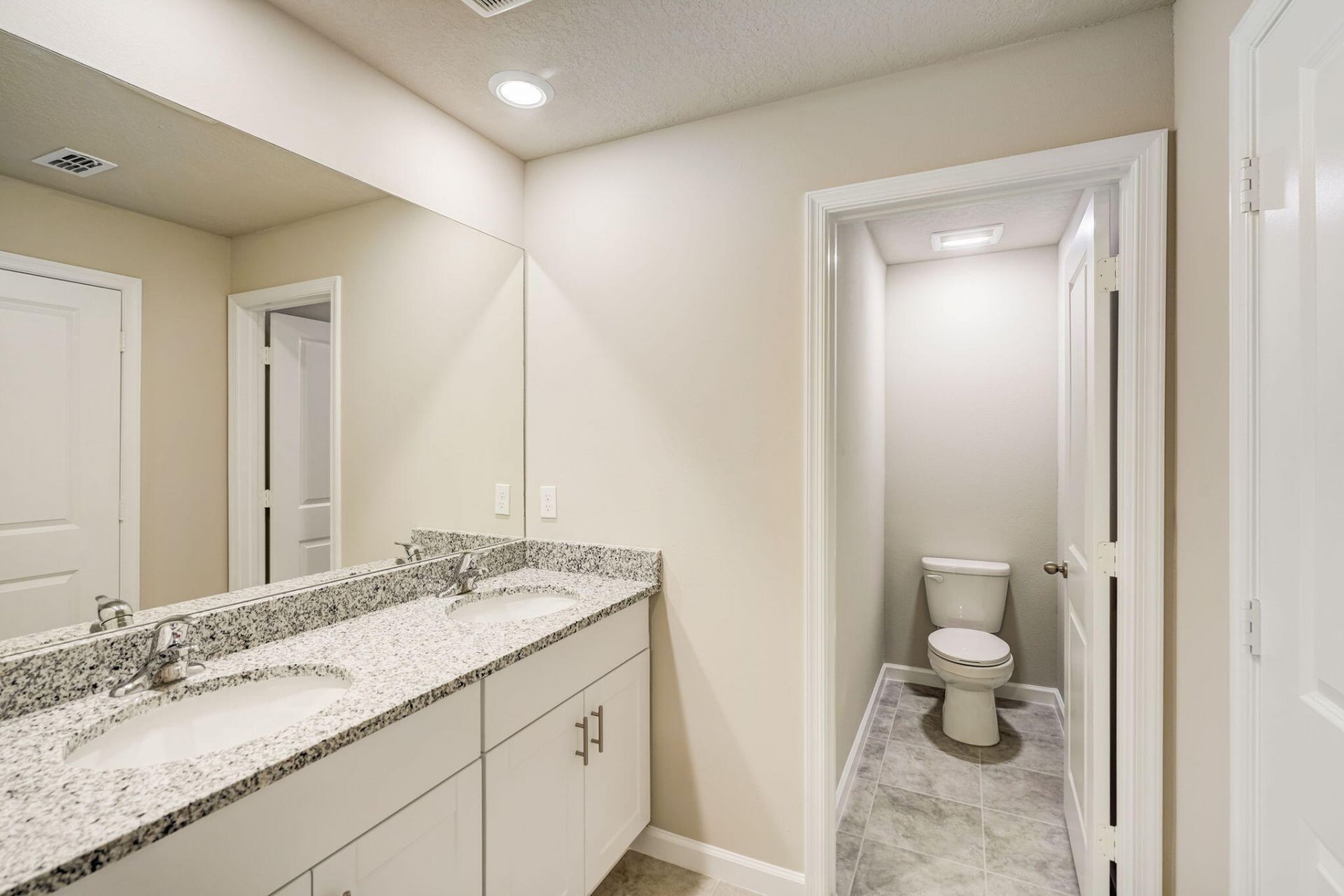 5728 SE Edgewater Circle, Stuart, FL 34997 Photo