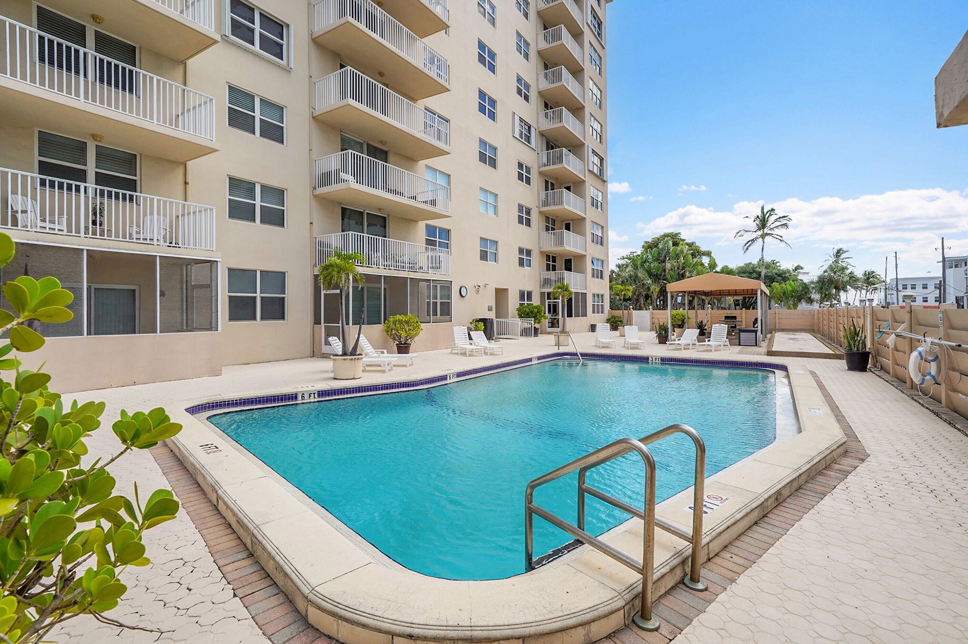 1401 S Ocean Drive, Unit Ph4, Hollywood, FL 33019 Photo