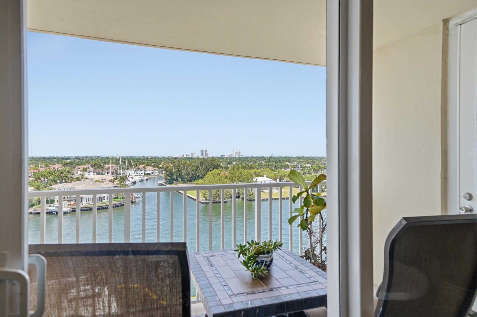 1401 S Ocean Drive, Unit Ph4, Hollywood, FL 33019 Photo