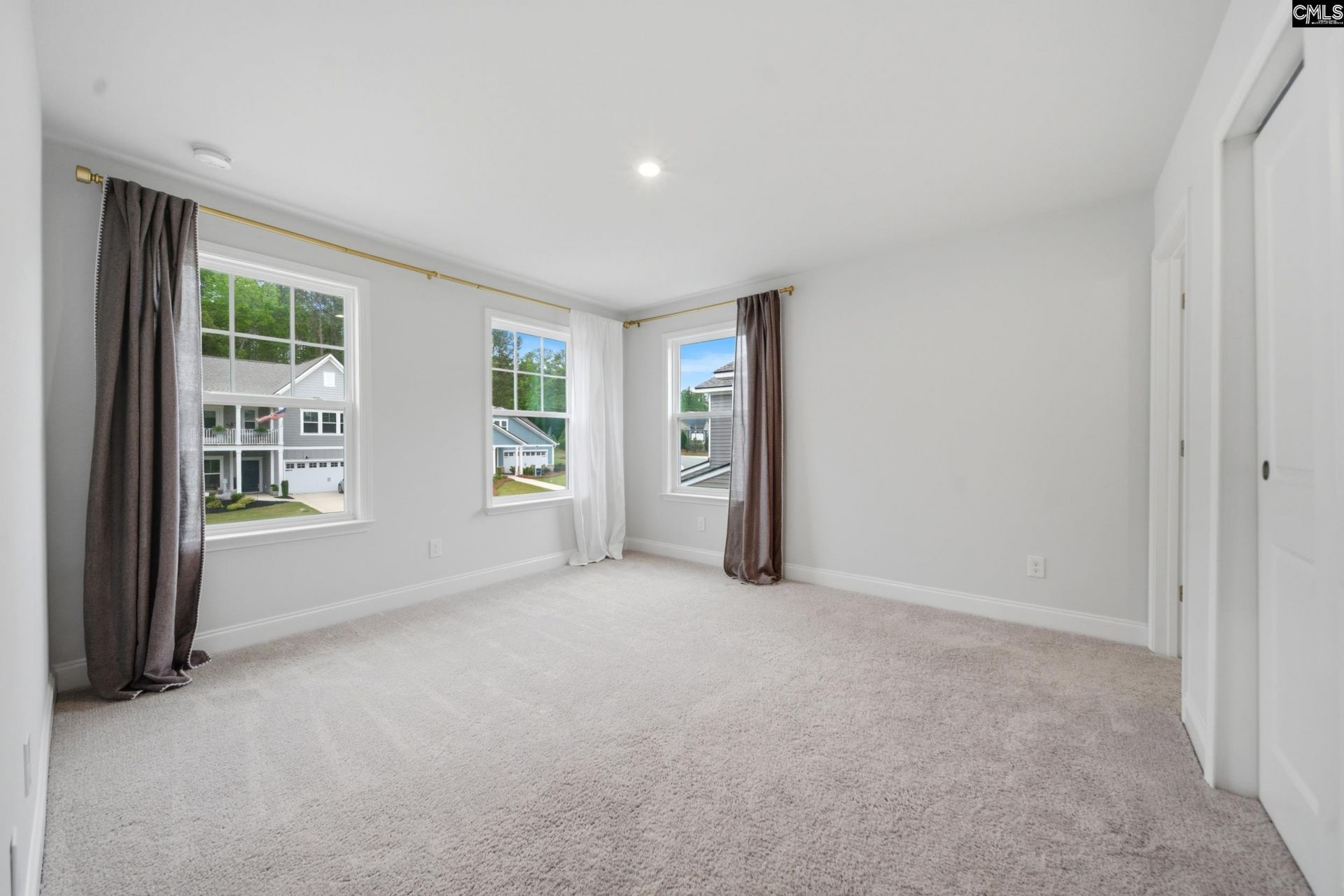 1025 Eagleston Way  Photo 21