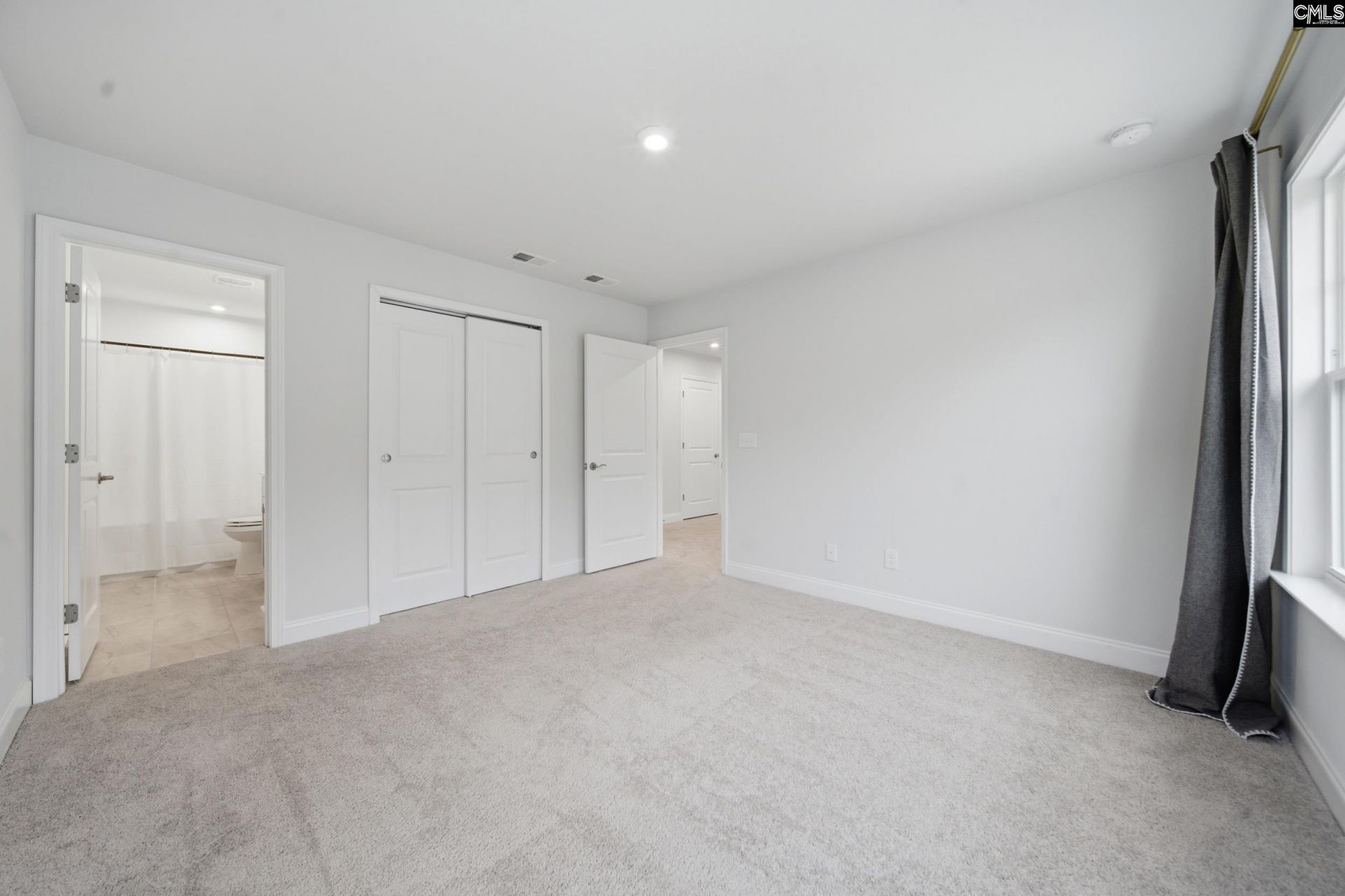 1025 Eagleston Way  Photo 23