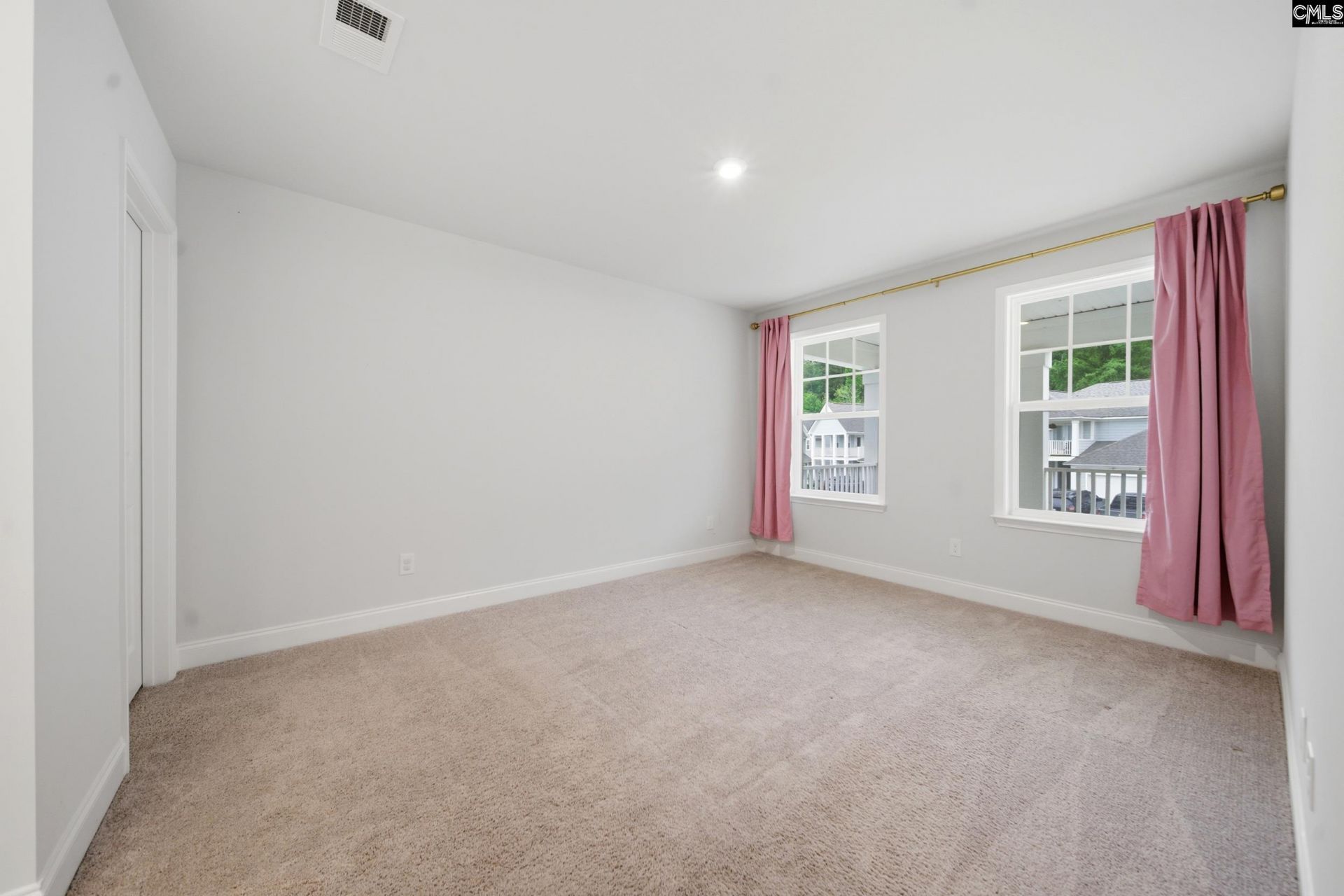 1025 Eagleston Way  Photo 24