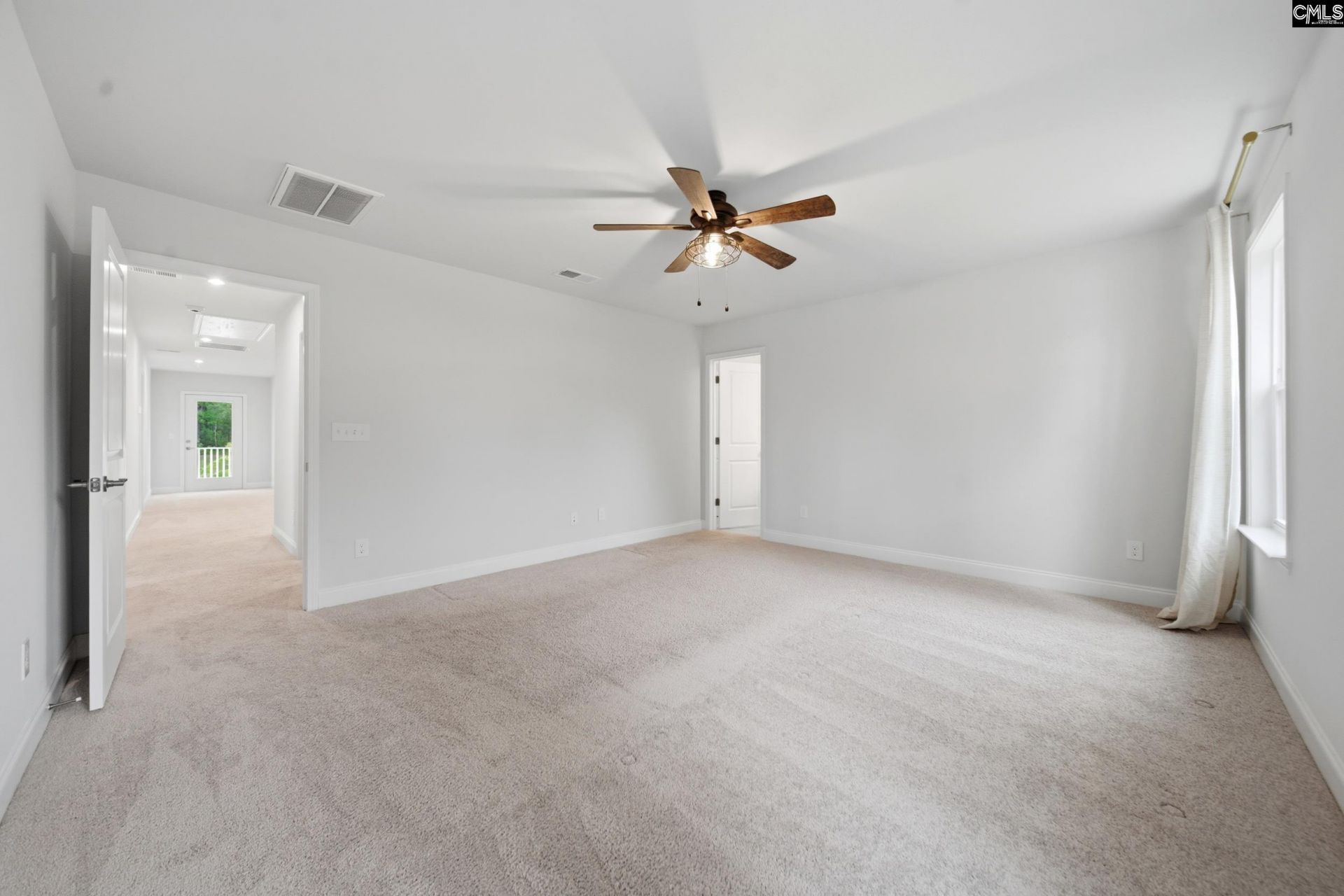 1025 Eagleston Way  Photo 32