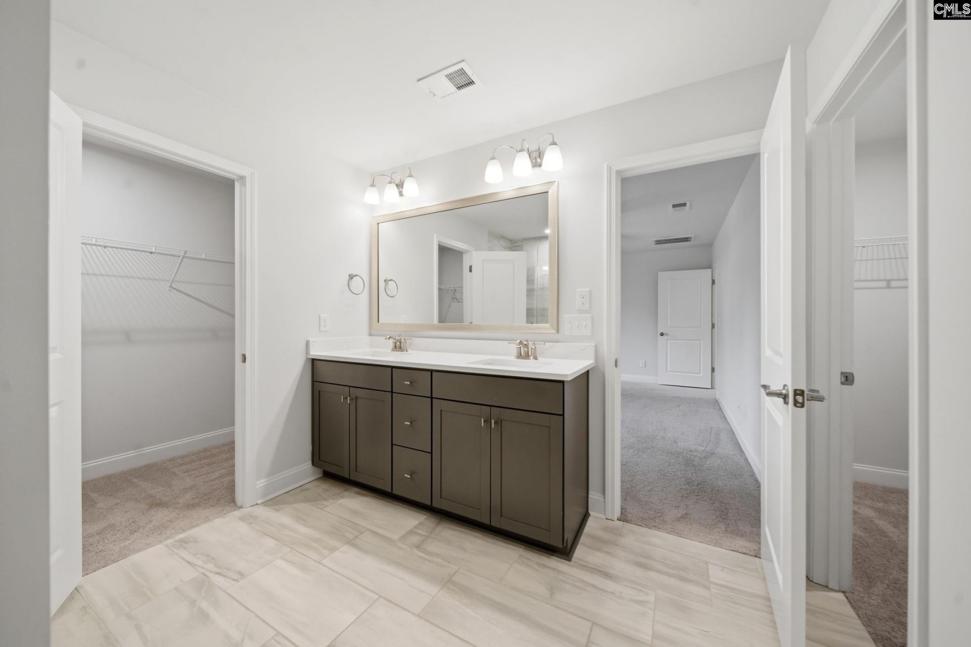 1025 Eagleston Way  Photo 35
