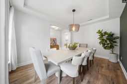 1025 Eagleston Way  photo 4