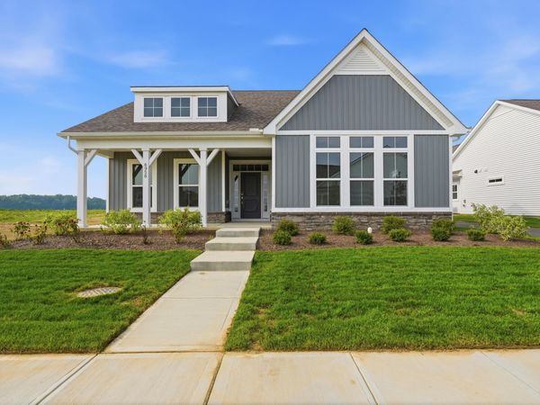 6958 Corsican Loop N, Hilliard, OH 43026