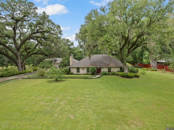 18401 Belle Grove Rd, Prairieville, LA 70769