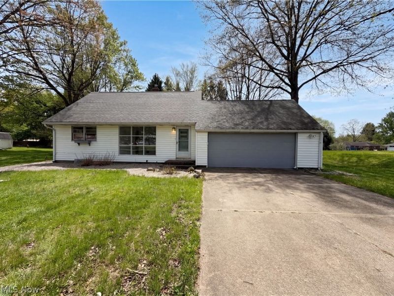 1064 Munroe Falls Kent Road, Kent, OH 44240 Photo 1