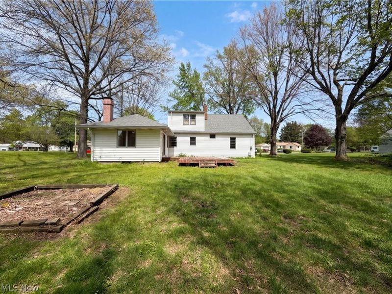 1064 Munroe Falls Kent Road, Kent, OH 44240 Photo 5