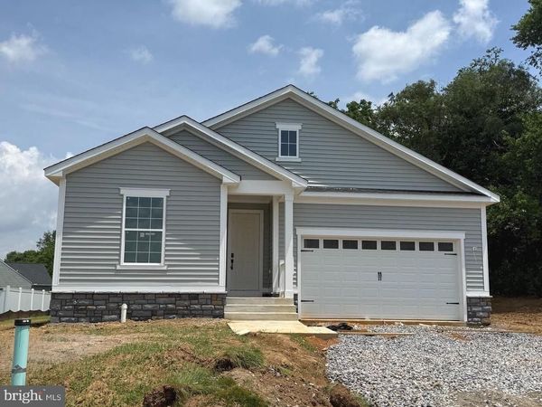 19004 AMESBURY ROAD, HAGERSTOWN, MD 21742