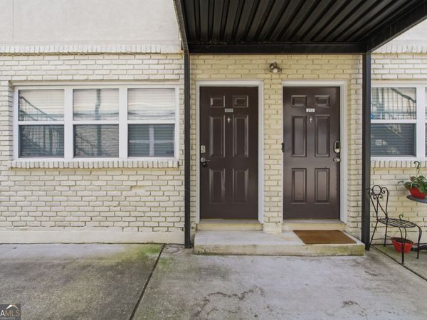 48 Peachtree Avenue NE, Unit # 213, Atlanta, GA 30305