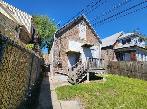 Main Photo