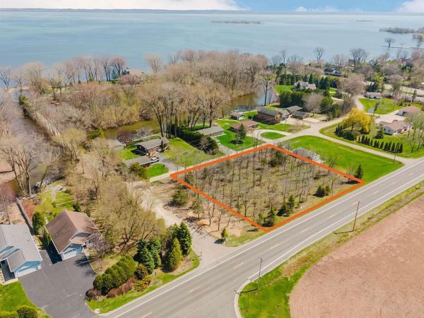LEE HARBOR LANE, Oshkosh, WI 54902