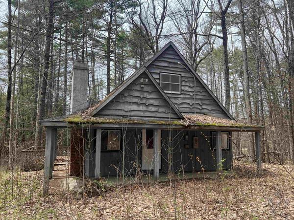290 Thompson Road, Conway, NH 03860