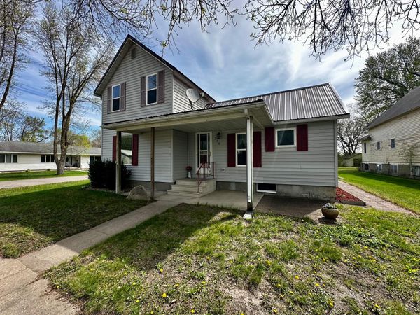 390 N Broadway Street, Vesta, MN 56292