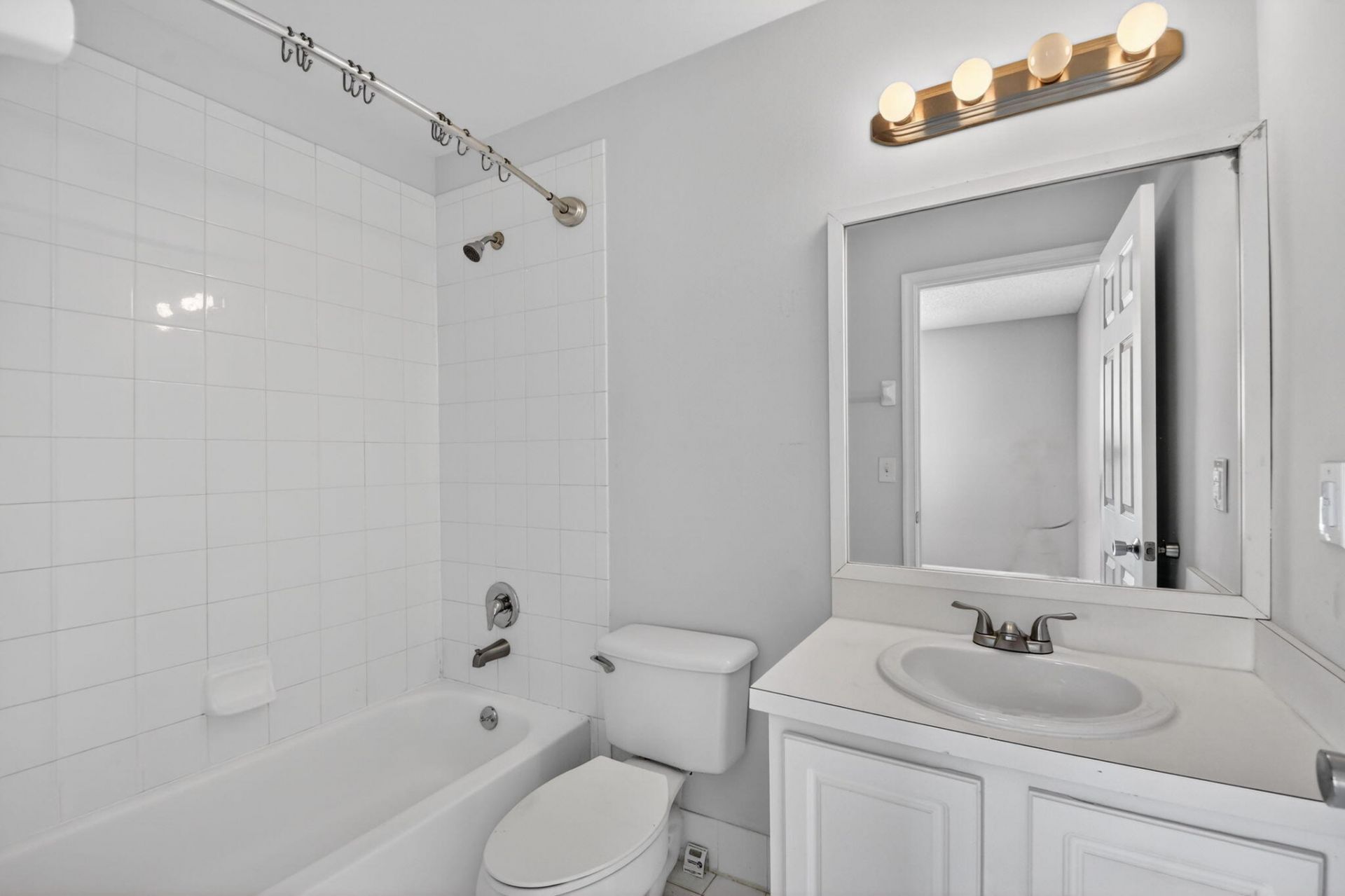4980 Palmbrooke Circle, West Palm Beach, FL 33417 Photo