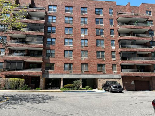 70 Barker Street , Unit 609, Mount Kisco, NY 10549