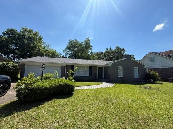 315 Hadrian Street, Mobile, AL 36606