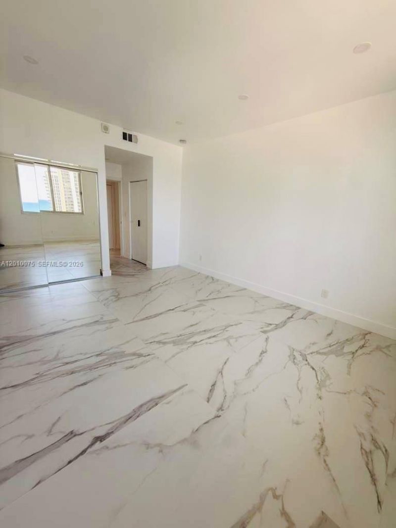 19370 Collins Ave, Unit PH-3, Sunny Isles Beach, FL 33160 Photo