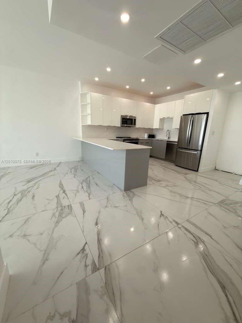 19370 Collins Ave, Unit PH-3, Sunny Isles Beach, FL 33160 Photo