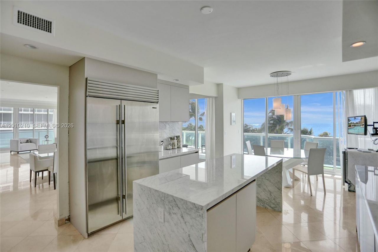 10101 Collins Ave , Unit 4E, Bal Harbour, FL 33154 Photo