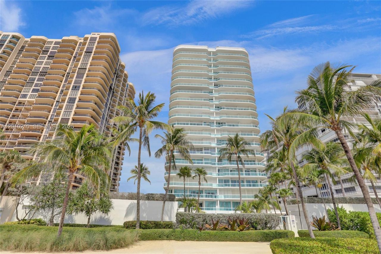 10101 Collins Ave , Unit 4E, Bal Harbour, FL 33154 Photo
