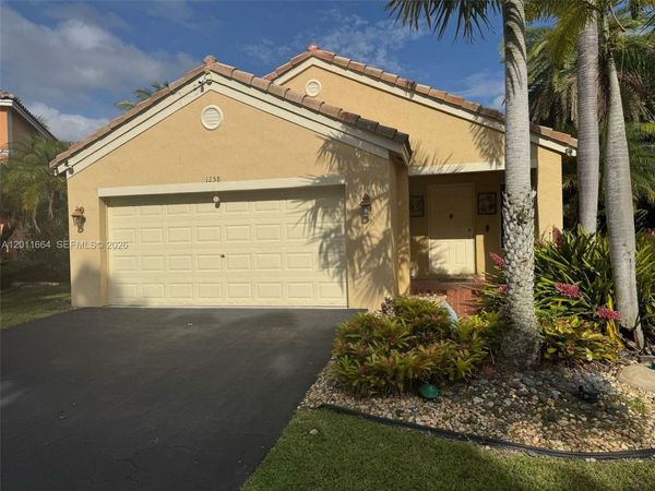 1258 Sabal Trl , Unit 1258, Weston, FL 33327