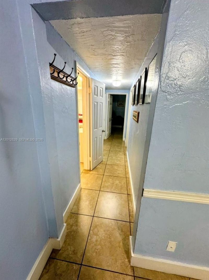 965 NE 146th St, Unit B, North Miami, FL 33161 Photo