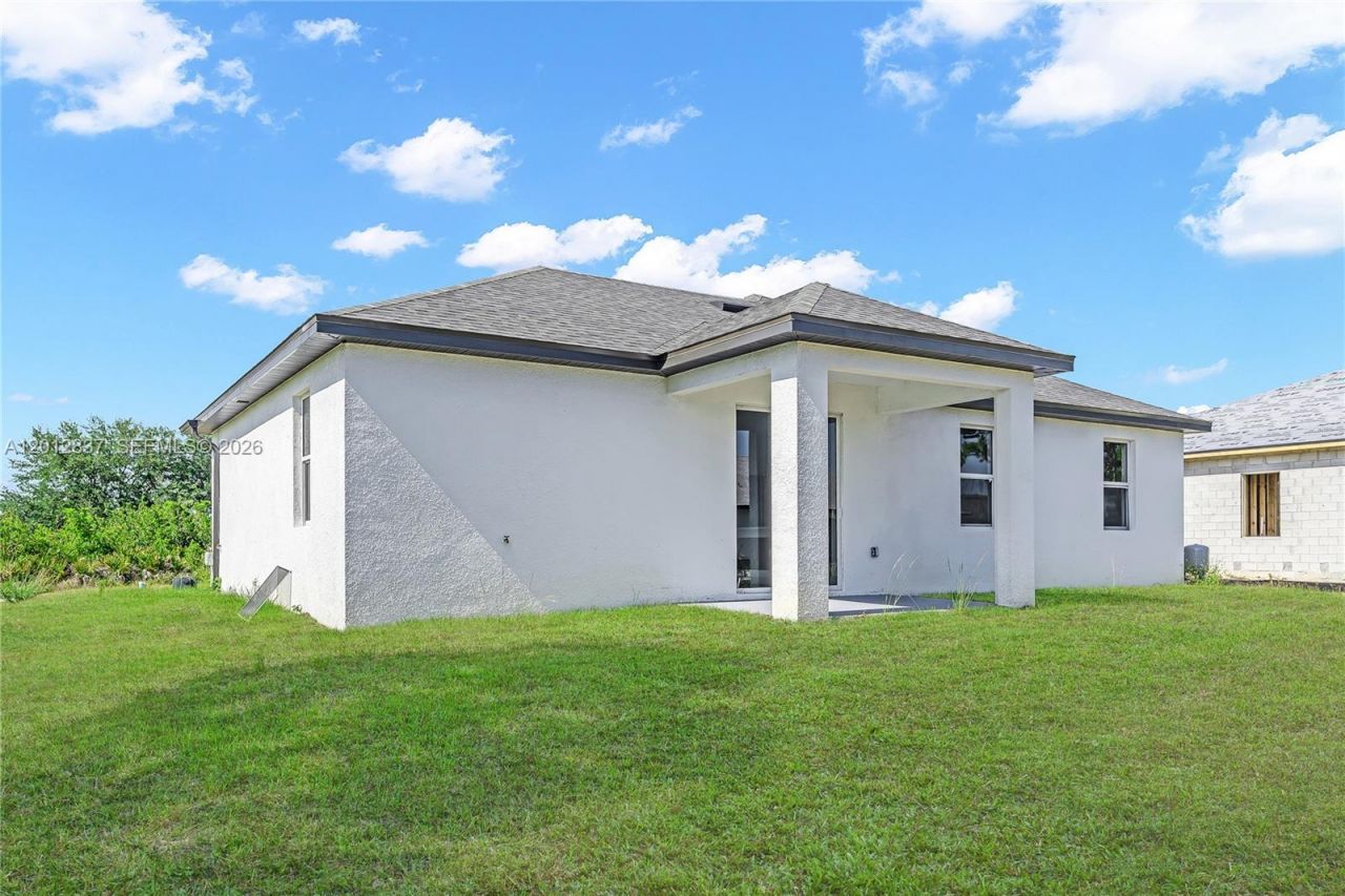 3611 18th St, Lehigh Acres, FL 33976 Photo